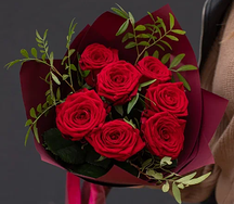 Букет живых цветов Ред Наоми 7шт