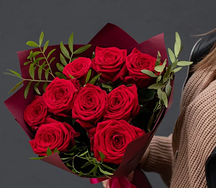 Букет живых цветов Ред Наоми 9шт