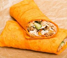 Шаурма по-грузински в сырном лаваше острая