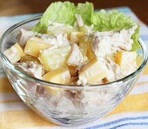 Курочка с ананасами