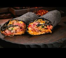 Шаурма Острая по-грузински в чесночном лаваше