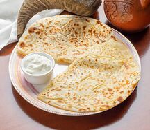 Кутабы с картофелем и сыром