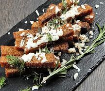 Гренки чесночные