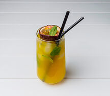 Лимонад Манго-маракуйя