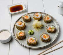 Темпура ролл с лососем