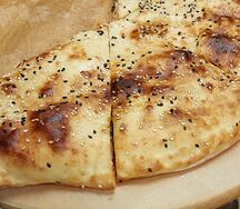 Пицца куриная закрытая целая