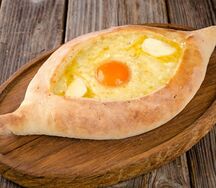 Хачапури по-аджарски