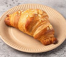 Миндальный круассан