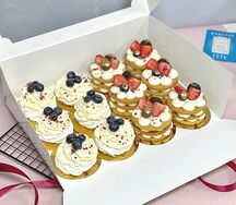 Пирожное Медовик и Павлова с начинками L