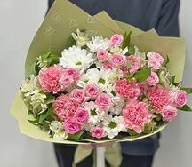 Нежный букет в подарок на день рождения  