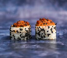 Запеченные роллы Острые мидии 