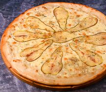 Груша-горгонзола 