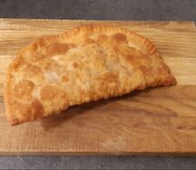 Чебурек с сыром