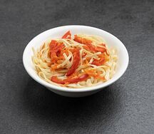 Лапша удон с овощами и соусом терияки