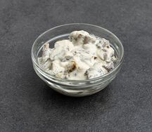 Фрикасе куриное в сливках