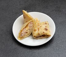 Блин с ветчиной и сыром жареный