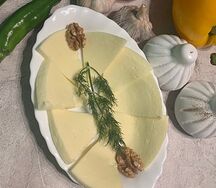 Сыр Сулугуни