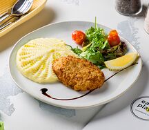 Котлета из трески и горбуши с картофельным пюре