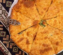 Хачапури с зеленью и сыром