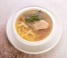 Куриный суп с домашней лапшой
