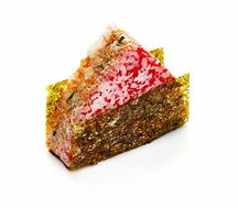 Онигири с лососем терияки