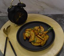 Картошка, жаренная с розмарином