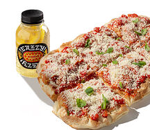 Напиток и пицца