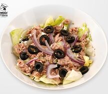 Салат с тунцом