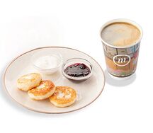Фирменные сырники и американо