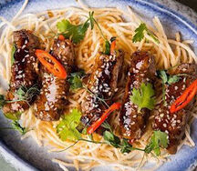 Мясные роллы в азиатском стиле