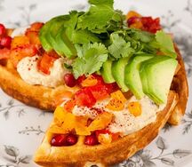 Авокадо и хумус