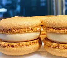 Макаронс с Соленой Карамелью