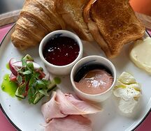 Континентальный завтрак