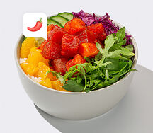 Поке спайси с лососем, тунцом и апельсином