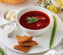 Борщ со сметаной
