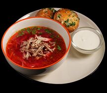 Борщ с томленой уткой и пампушками