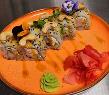 Роллы Чили-манго с креветками