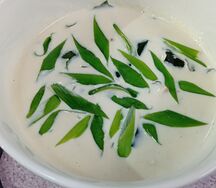 Сливочный суп с угрем