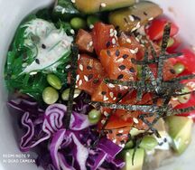 Поке с лососем