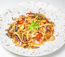 Лапша Удон с курицей