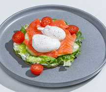 Завтрак с лососем и крем-чиз