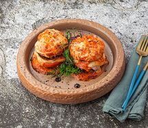 Запеченный баклажан с сыром моцарелла