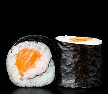 Хосомаки с лососем