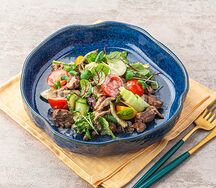 Салат с куриной печенью