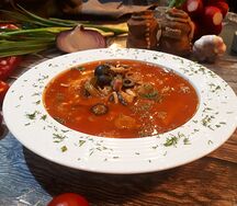 Солянка сборная мясная