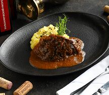 Говяжьи щёчки