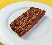 Карамельный медовик