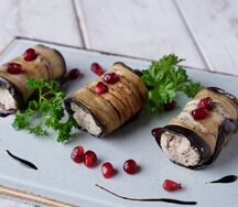 Баклажаны, фаршированные грецкими орехами