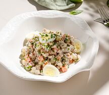 Оливье с домашним цыпленком