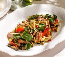 Гриль-салат с ягненком